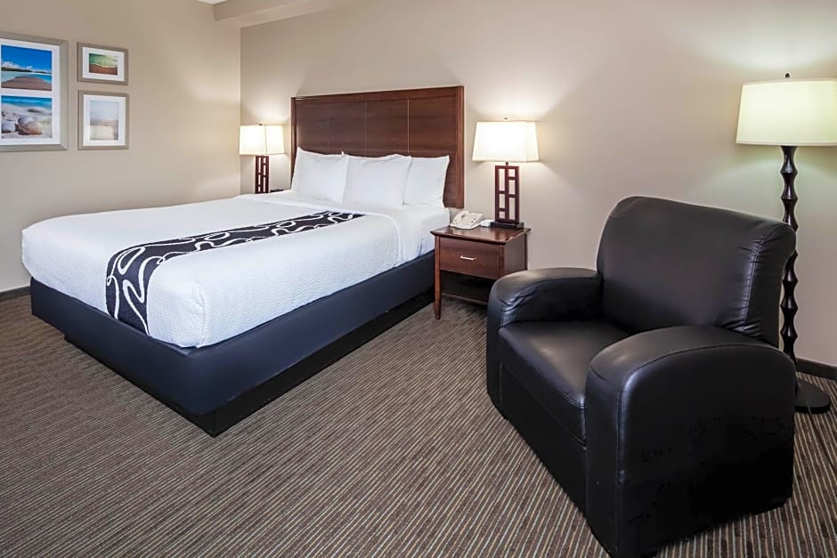 La Quinta Inn & Suites by Wyndham Inglewood