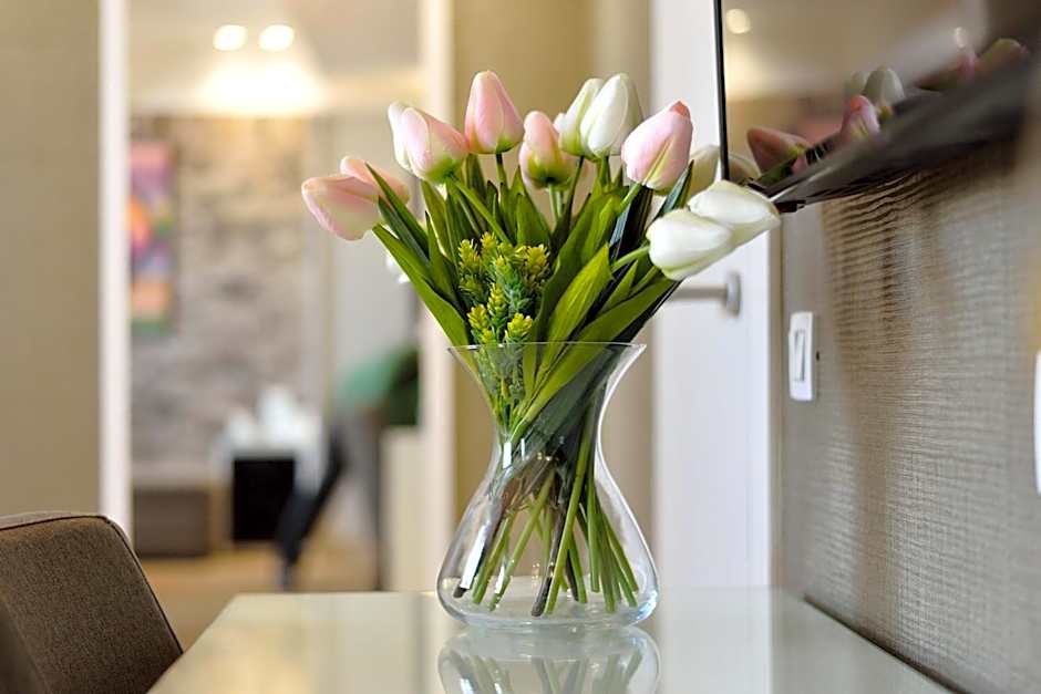 Belgrade Inn Garni Hotel