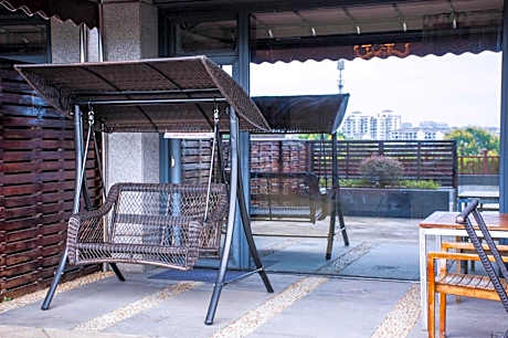 Terrace Mountain View Twin Room