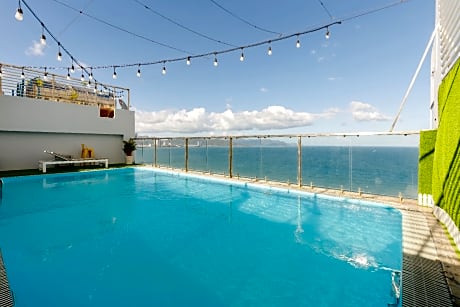 Paris Nha Trang Hotel