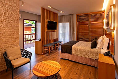 Deluxe Double Room with Balcony
