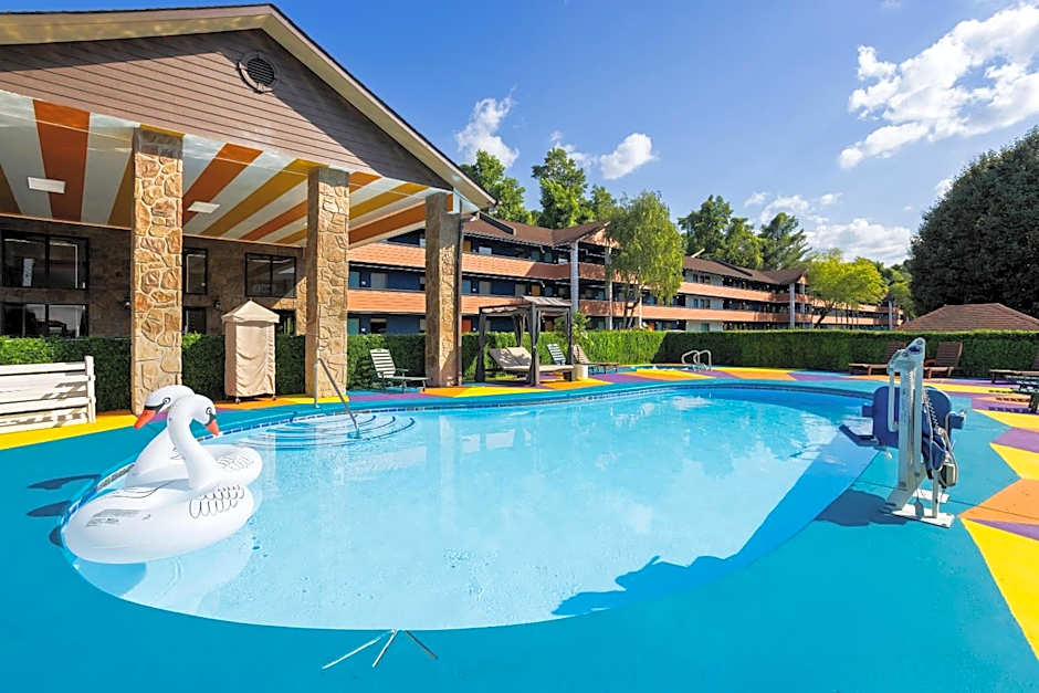 Days Inn By Wyndham Pigeon Forge South