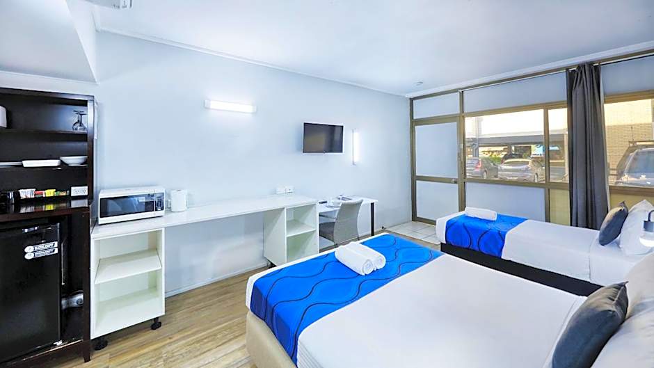 ZED MOTELS Tropical Gateway