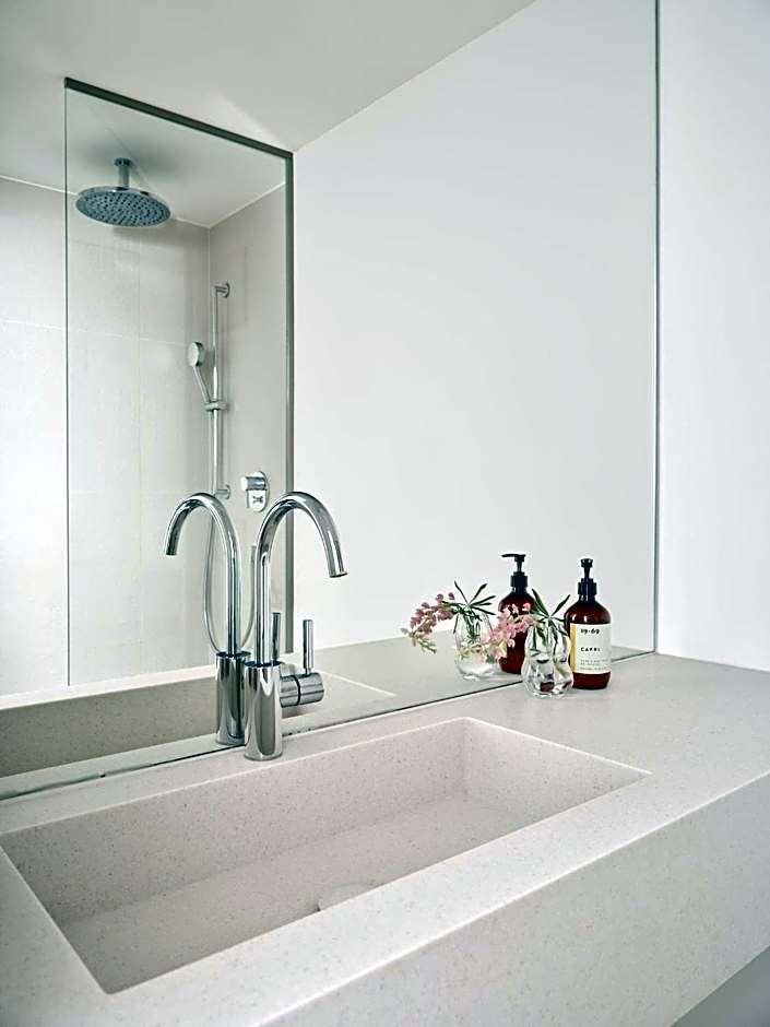 Bob W Munich Schwabing