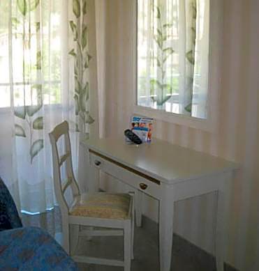 Photo 1 of 1 of Single Room