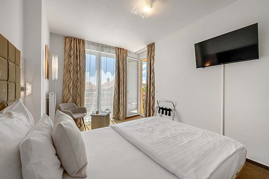Hotel Antares