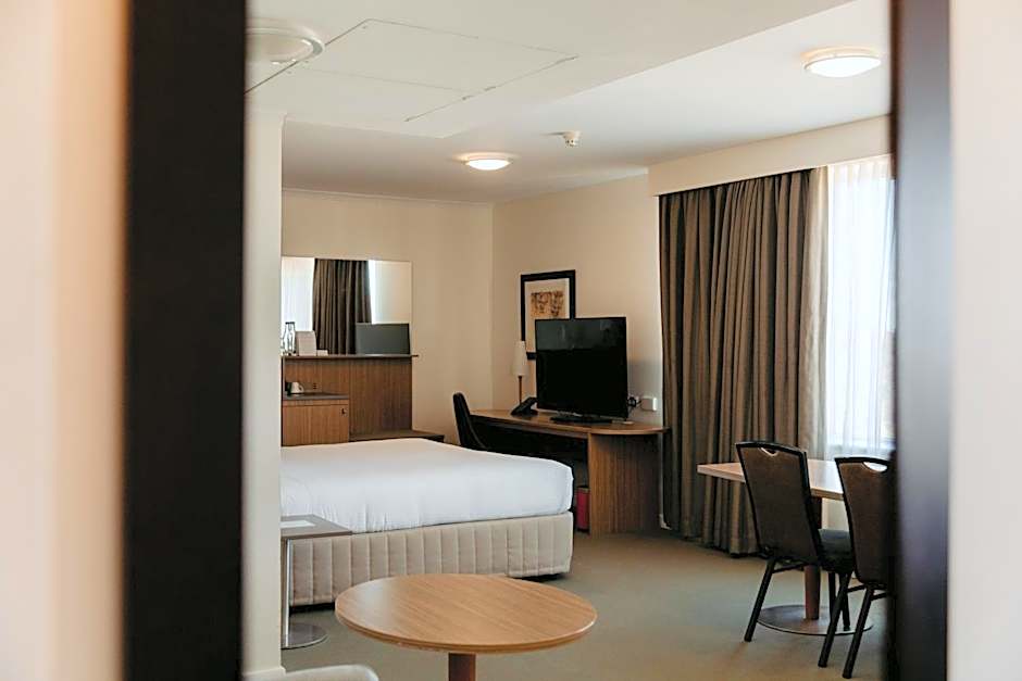 Mercure Sydney Parramatta