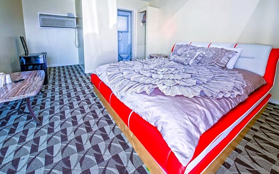 Presidential Inn & Suites