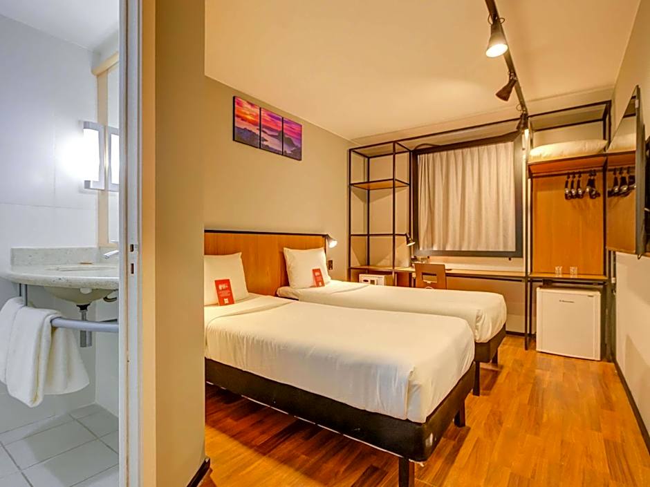 Ibis Copacabana Posto 2