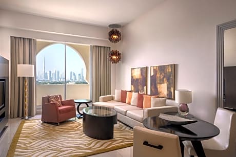 One Bedroom Apartment, Burj Khalifa and Skyline View