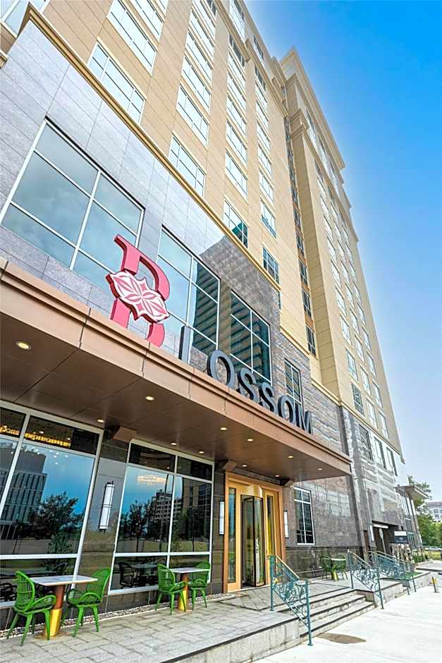 Blossom Hotel Houston, Curio Collection by Hilton