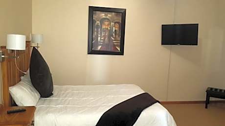 Deluxe Room with Spa Bath