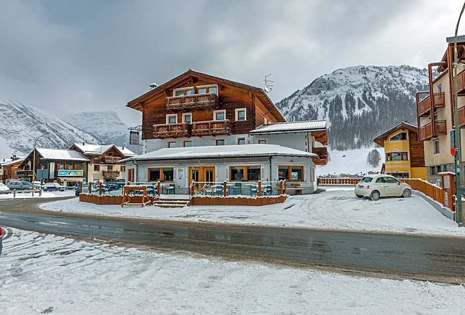 Albergo Caravasc