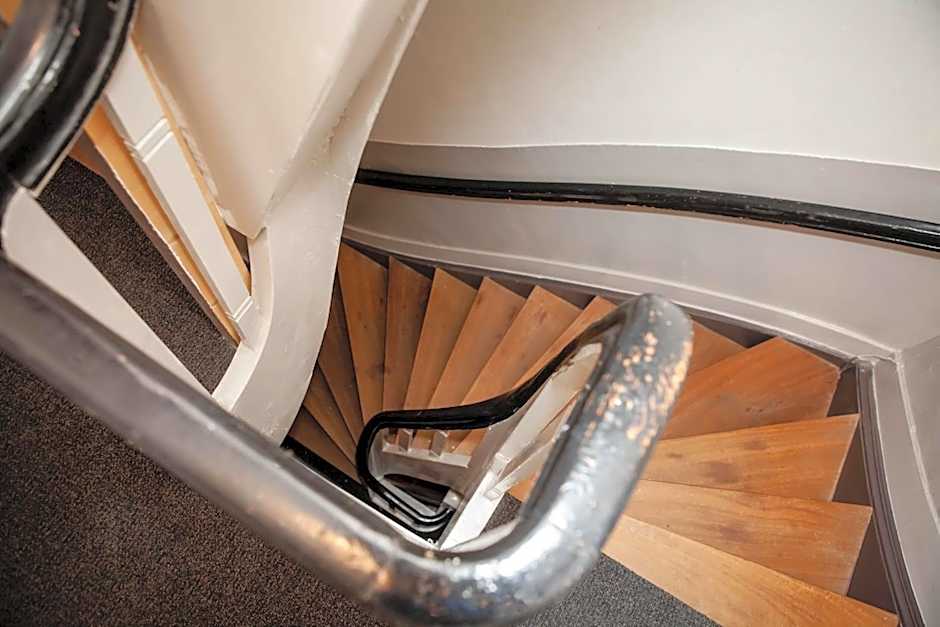 Zwanestein Canal House