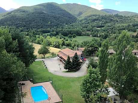 Alberg-Casa De Colònies Ridolaina