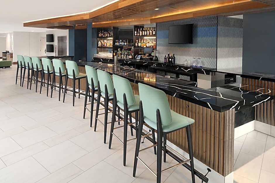 DoubleTree by Hilton Providence Airport Warwick