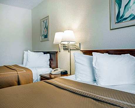 Double Room with Two Double Beds - Non-Smoking