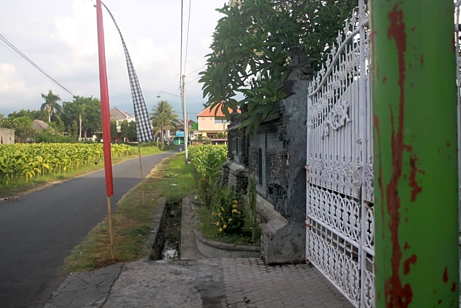 Hotel Mandari