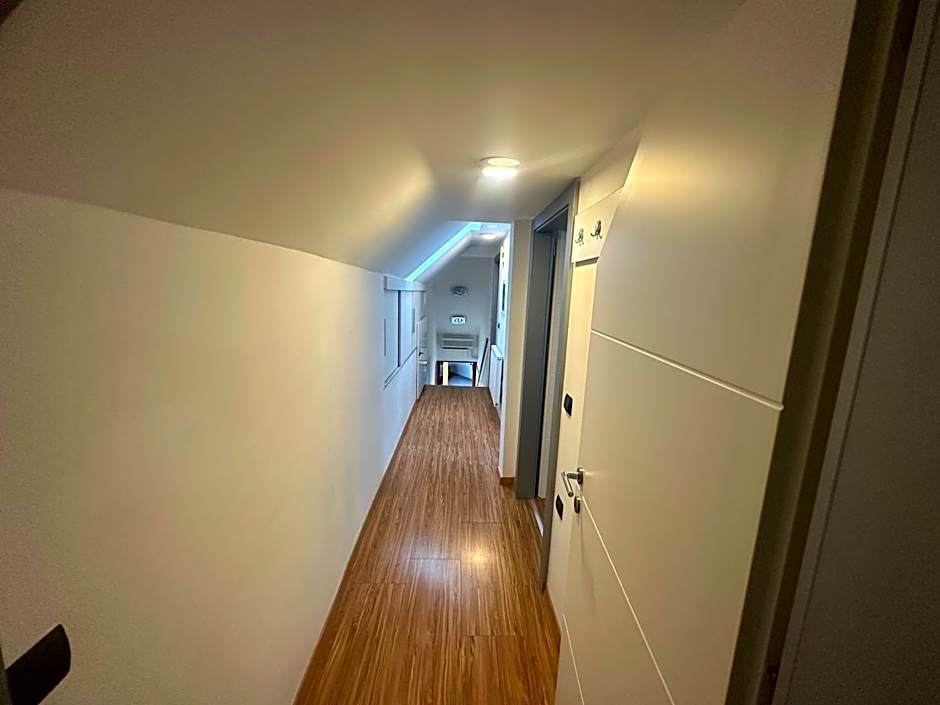 Domačija Vodnik & Apartments