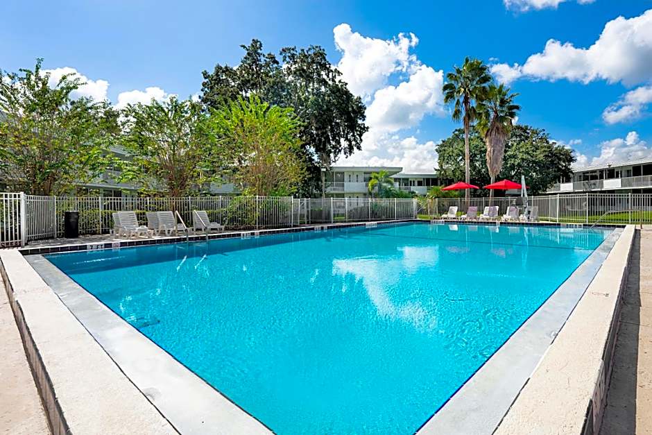 Baymont by Wyndham Orlando Lake Buena Vista South