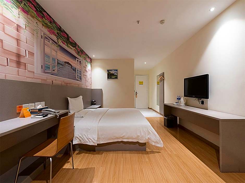 7 Days Inn Foshan Temple Baihua Squrare Branch