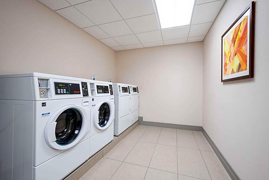 Homewood Suites by Hilton Sunnyvale-Silicon Valley, CA