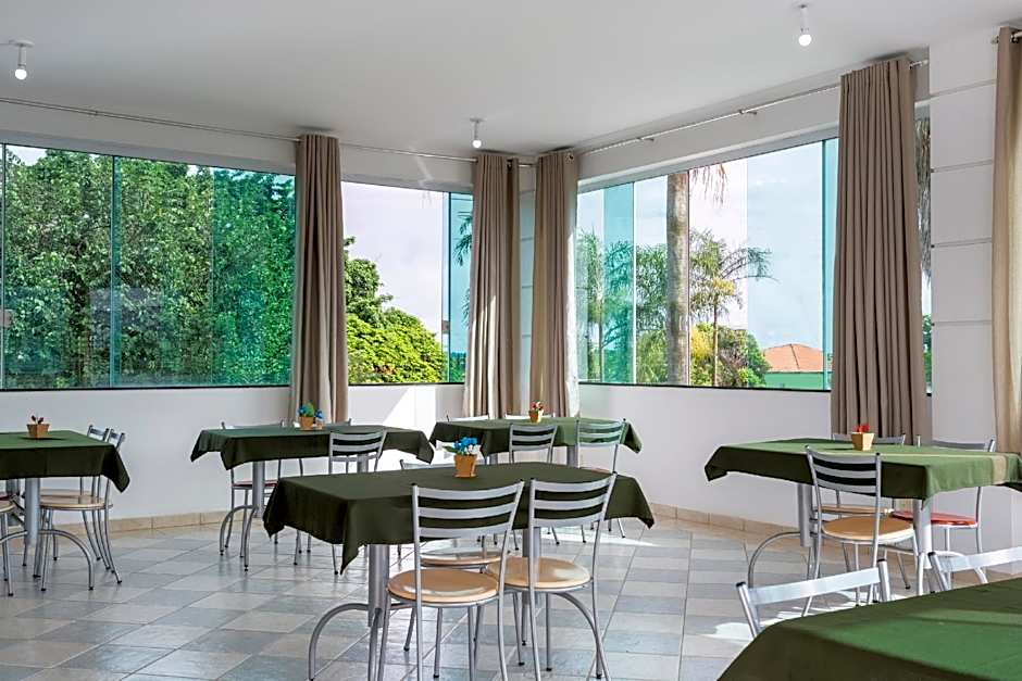 OYO Hotel Cosmapolis, Sao Paulo