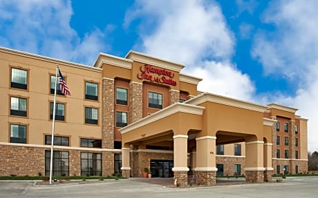 Hampton Inn & Suites Dickinson ND