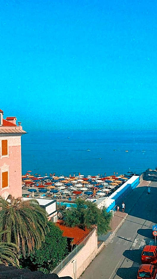 Hotel Aurora
