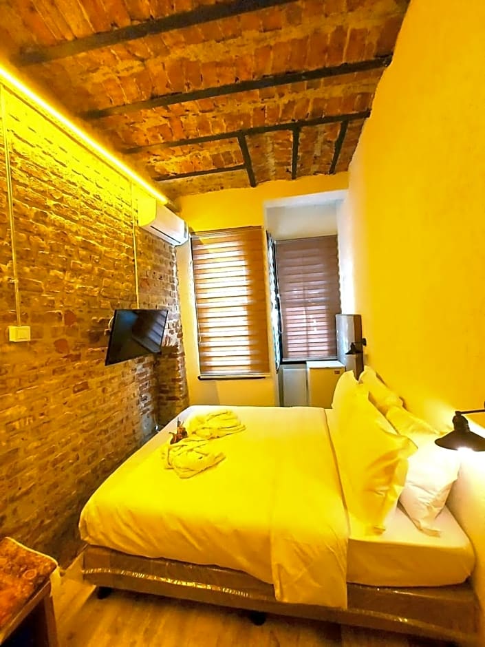 Mates Historical Suites