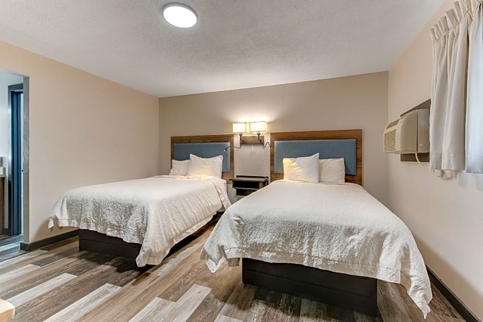 Dolores Mountain Inn