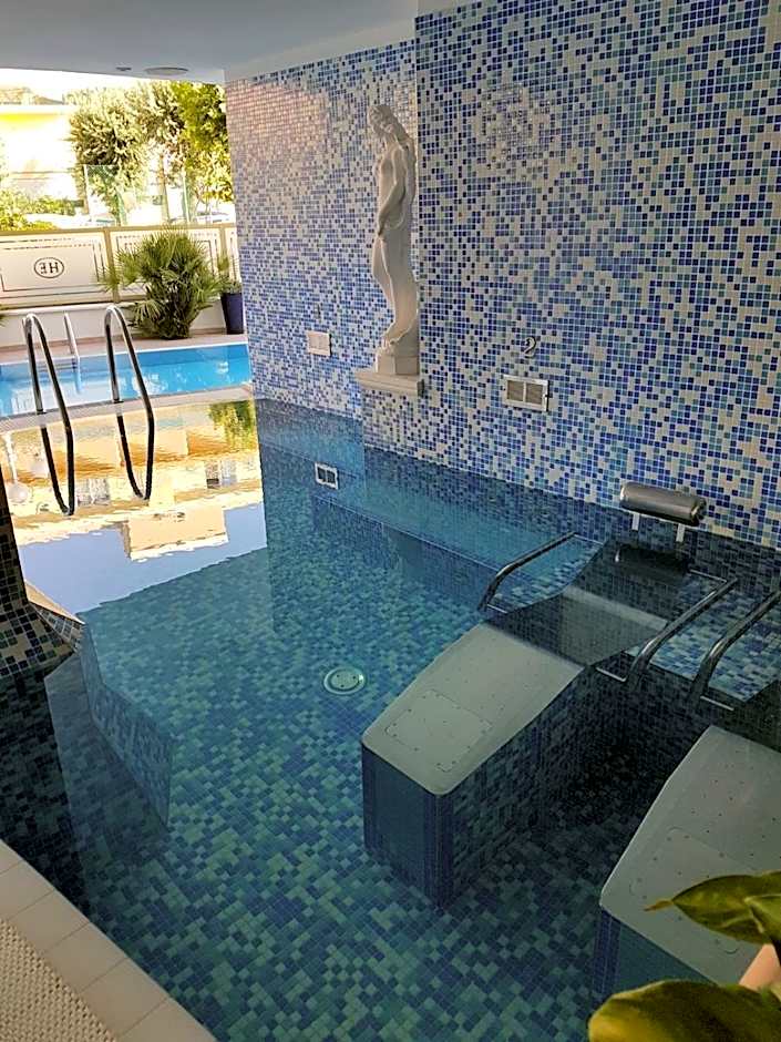 Hotel Embassy
