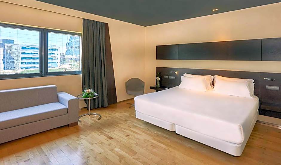 NH Madrid Las Tablas