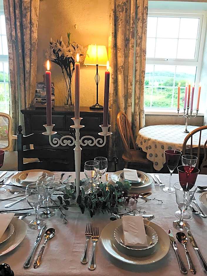 Hillcrest farmhouse Bed & Breakfast
