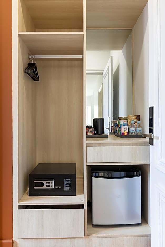 Helen Fin Inn & Apartment by WH