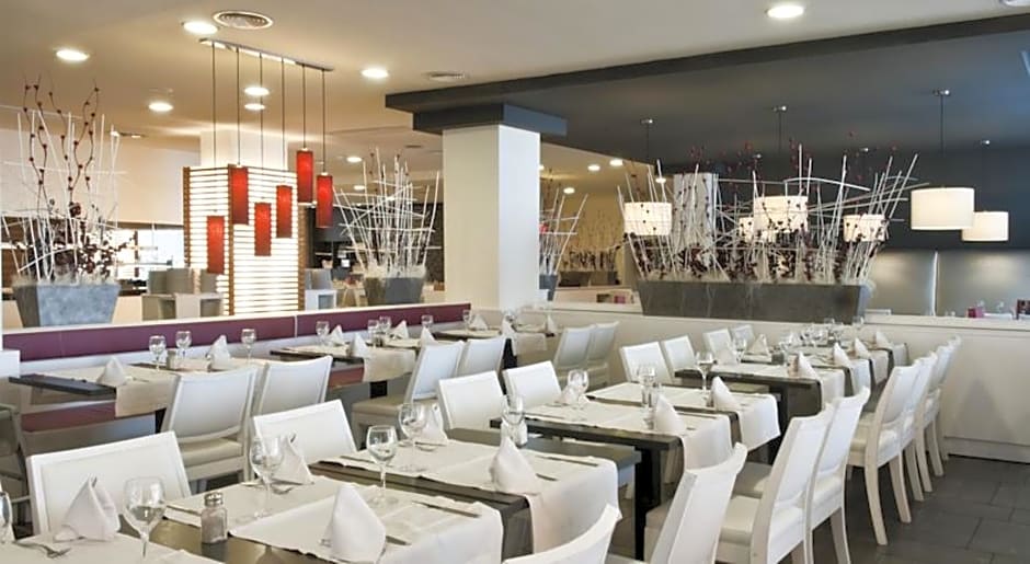 Apartamentos Turísticos Augustus