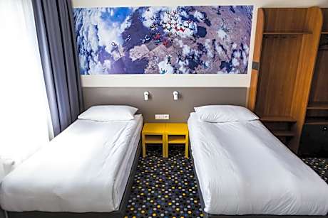 Standard Twin Room with Sofa Bed