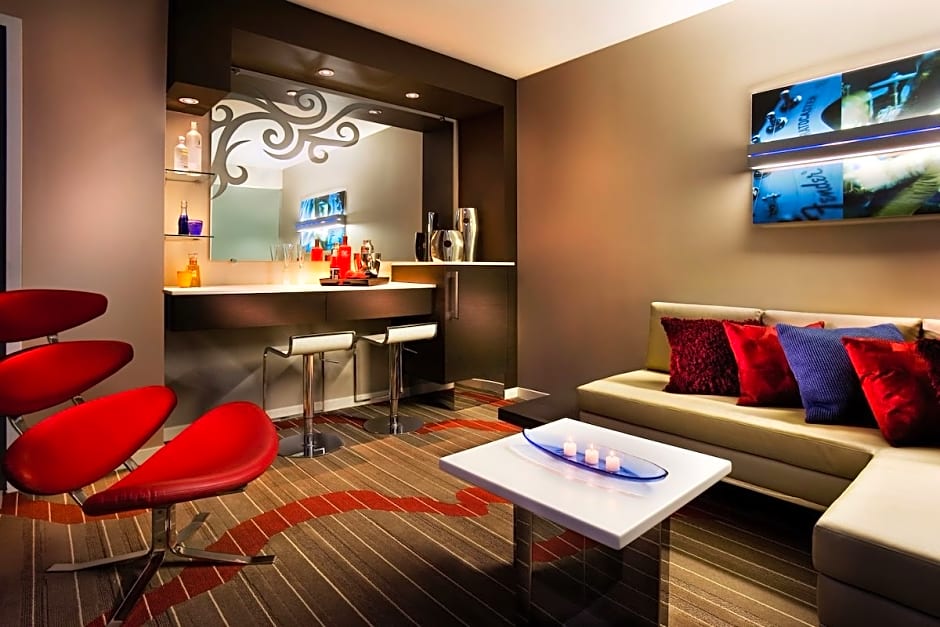 Photo 1 of 3 of Hard Rock 1 King Bed Suite