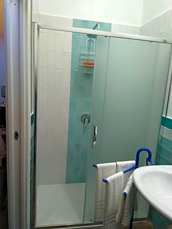 Large Double or Twin Room