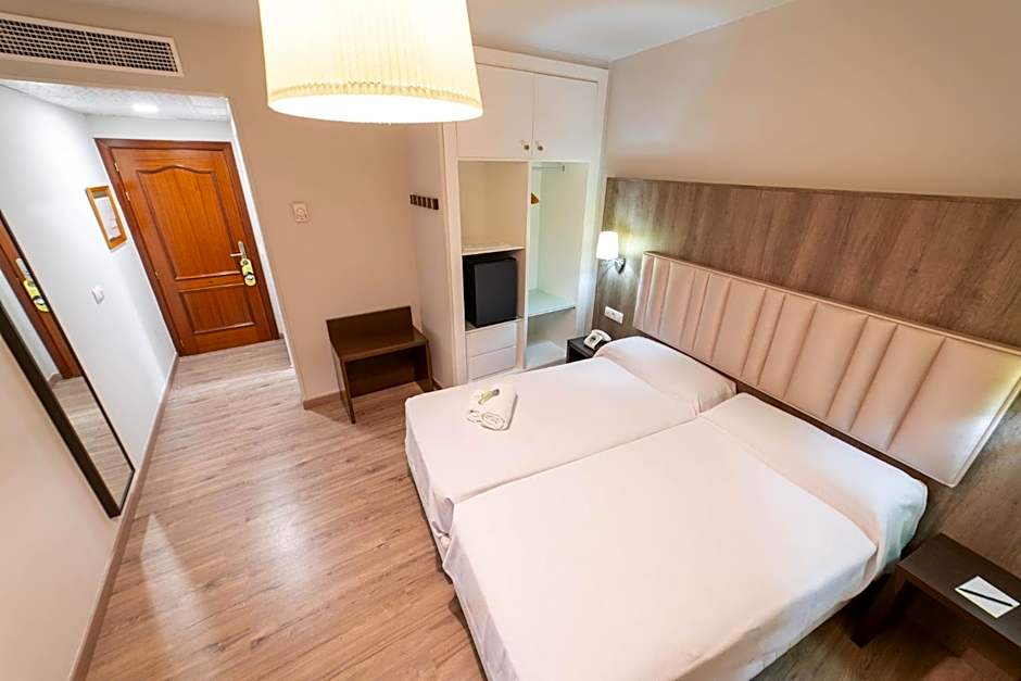 Hotel Sercotel Doña Carmela