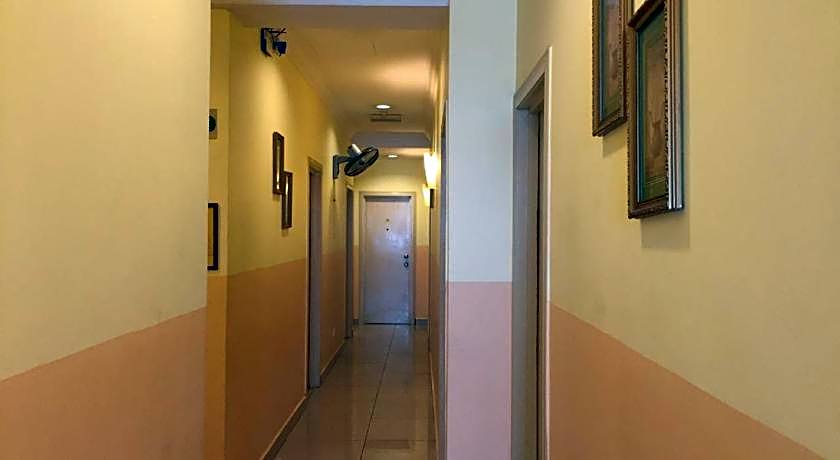Sun Inns Hotel Equine - Seri Kembangan