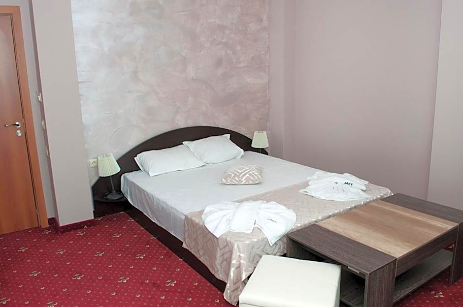 Hotel Jaky SPA Complex