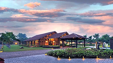 WelcomHeritage Tadoba Vanya Villas Resort and Spa