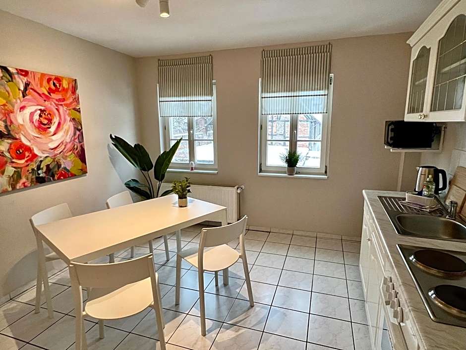 gina stay - Apartmenthaus im Zentrum von Quedlinburg