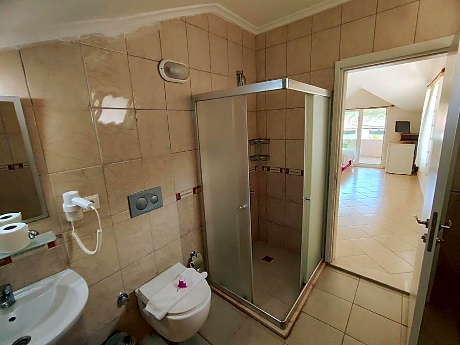 Bucak Apart Hotel Göcek & Beach