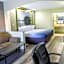 Super 8 by Wyndham Jackson MS Near the Fairgrounds