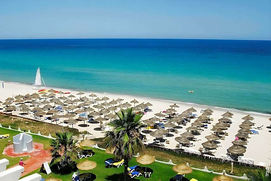 Sol Palmeras Beach - Family Hotel