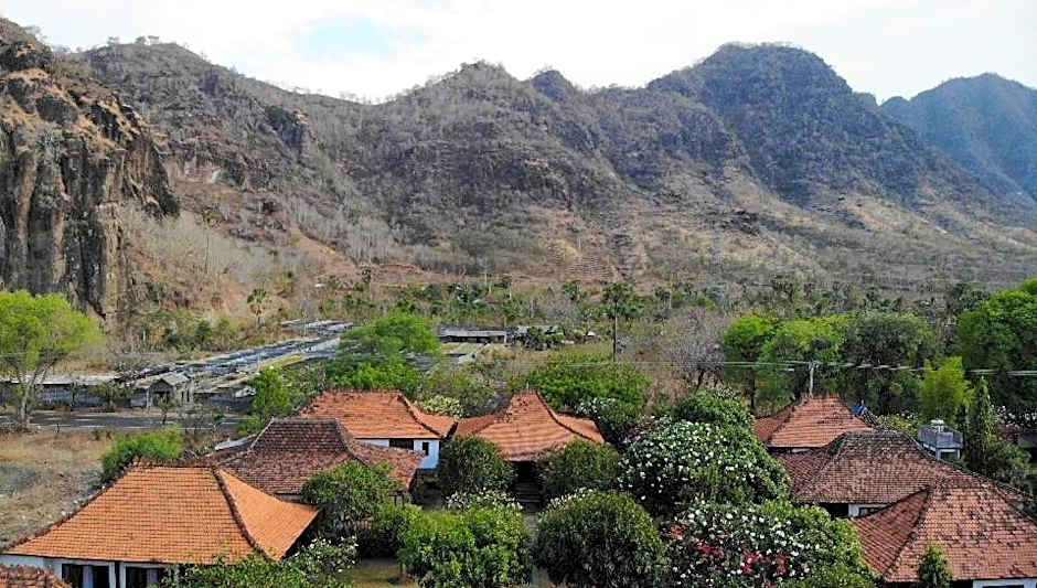 The Joglo By The Beach Pemuteran Bali