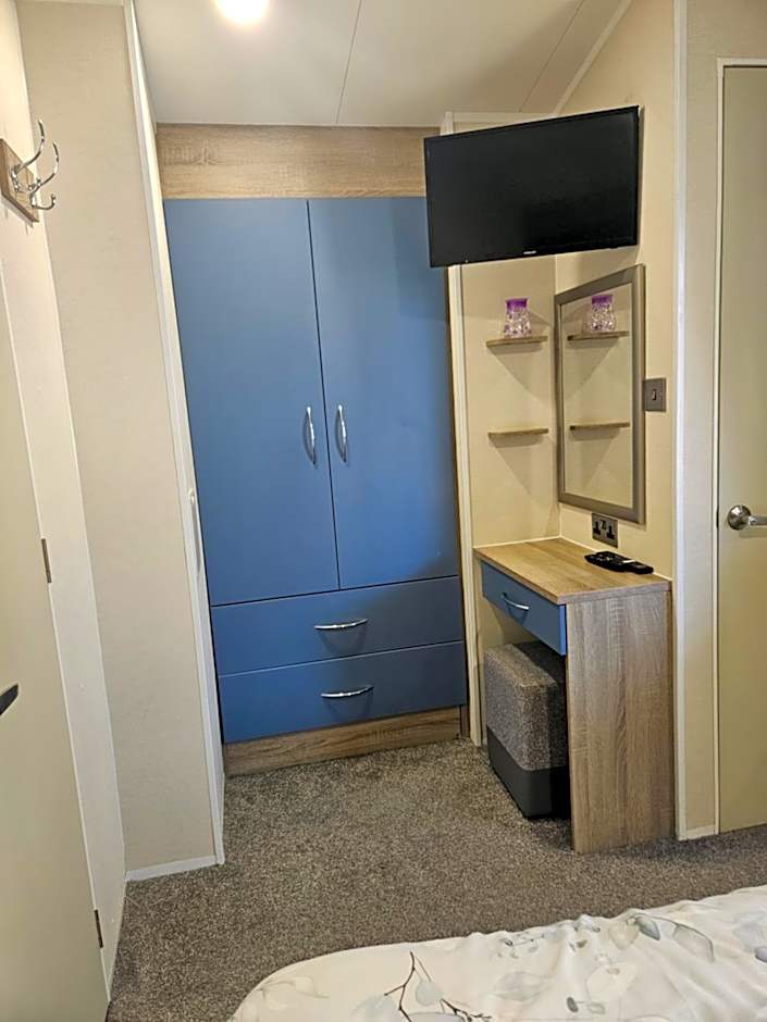 Haven Golden Sands Holly Drive 24