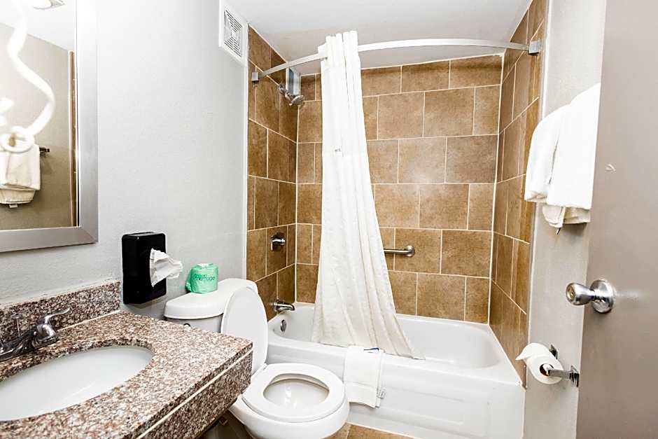 Days Inn by Wyndham Sharonville